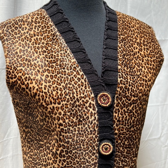 Vintage Lianne Barnes Leopard Cow Hair and Knit Vest - Picture 2 of 9